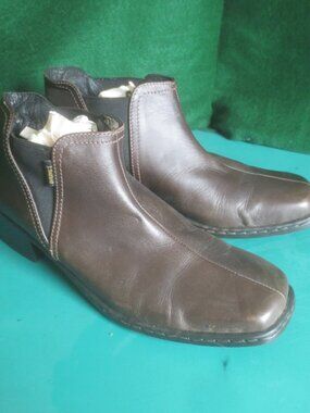Josef Seibel Ladies Soft Leather Ankle Boots - Size 39 (8.5 US).